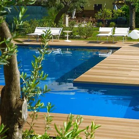 아파트 Baia Degli Ulivi 체팔루