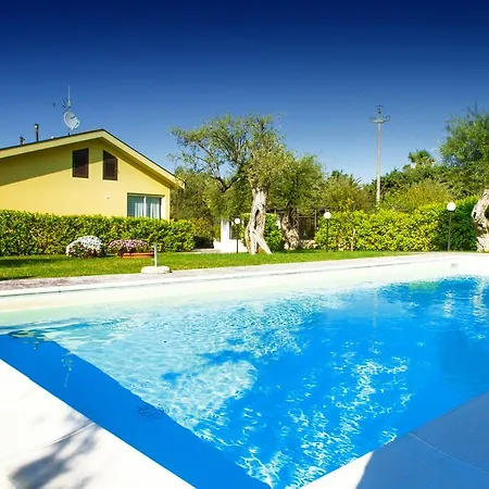 Baia Degli Ulivi 체팔루