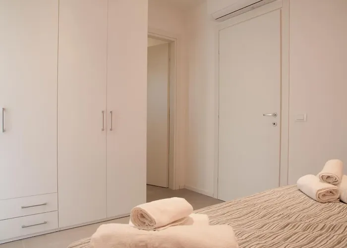 Baia Degli Ulivi * Cefalù