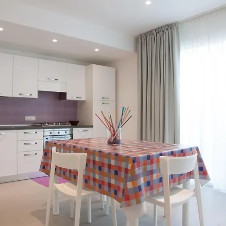 Baia Degli Ulivi * Cefalù