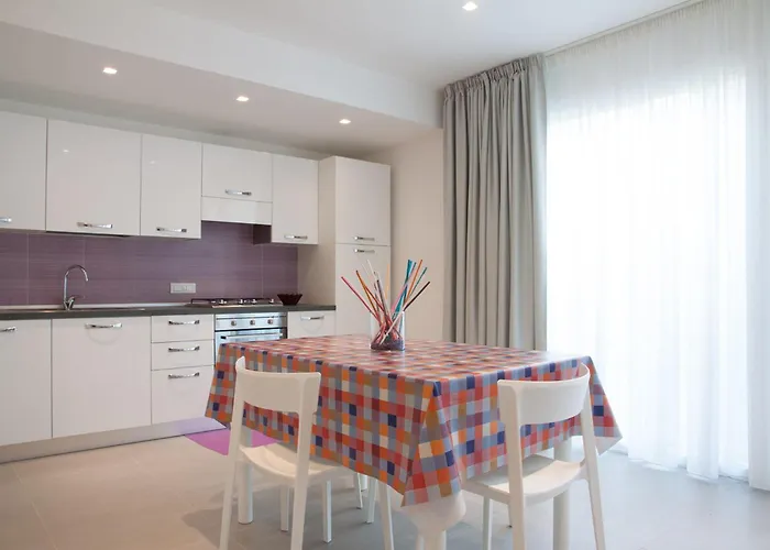 Baia Degli Ulivi * Cefalú